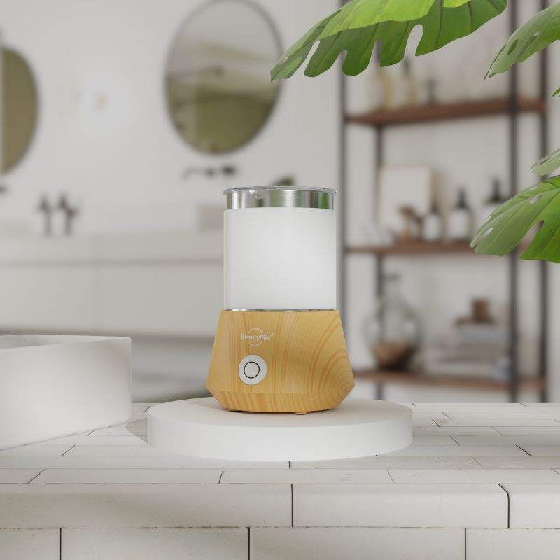 Robot de cosmétique maison BeautyMix et sa balance de précision