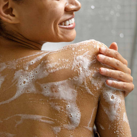 Recette: 2 savons "Bains de soleil" ultra hydratants aux huiles essentielles Recette: 2 savons "Bains de soleil" ultra hydratants aux huiles essentielles