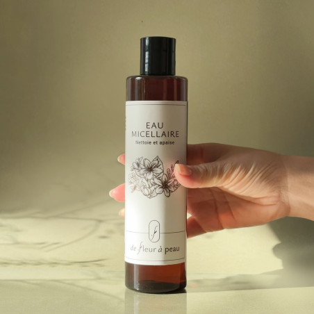 Eau Micellaire - Nettoie et apaise