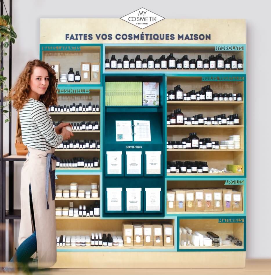 Meuble cosmétique maison V2