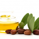 L'huile de jojoba pour les cheveux L'huile de jojoba pour les cheveux